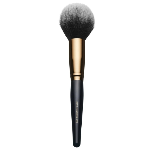 Pat McGrath Labs Skin Fetish: Sublime Perfection Powder Brush (*NIB Retail) - Picture 4 of 7